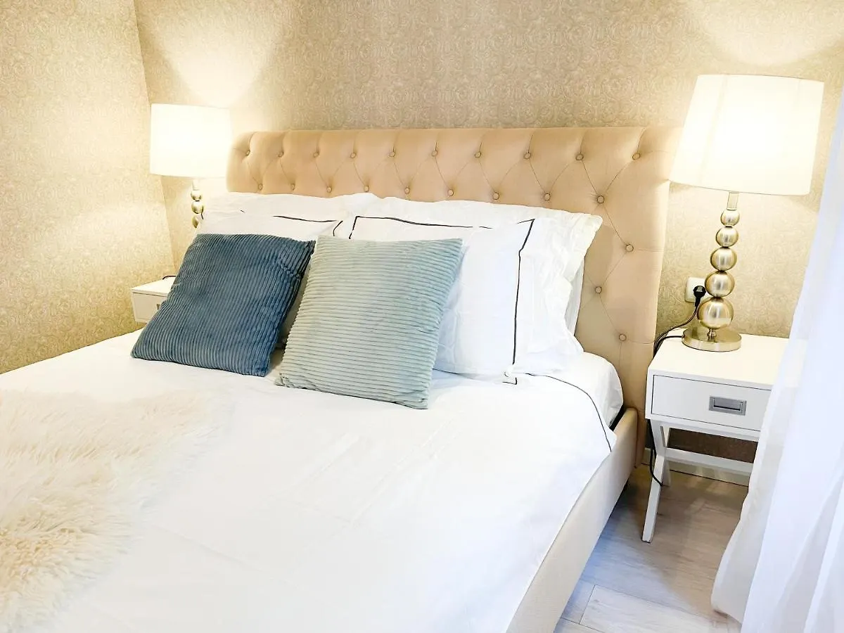 Apartman Downtown Deak-Ferris Wheel Luxury Home Budapest